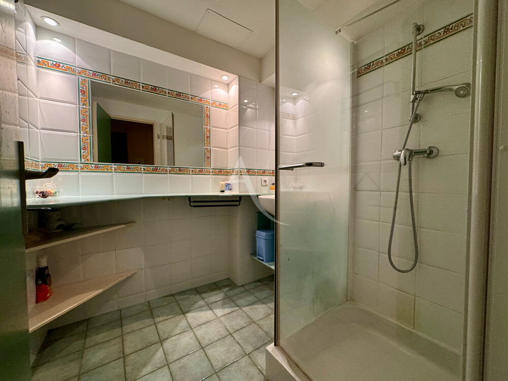 Vente Maison Maison de ville Nimes 6 pièce(s) 160 m2 Nimes