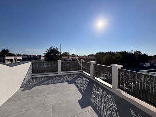  Maison � louer 5 pi�ces 135 m� Talmont saint hilaire
