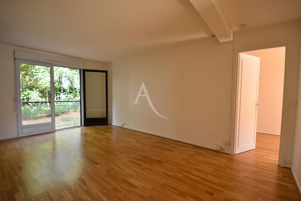 Vente Appartement Appartement Sceaux 4 pièce(s) 63.92 m2 Sceaux