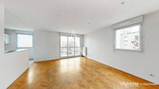  Appartement à louer 4 pièces 81 m²