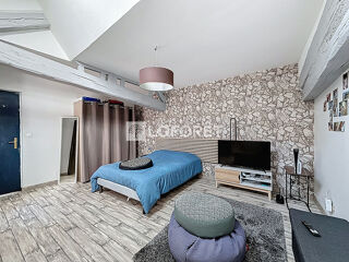  Immeuble  vendre 5 pices 145 m