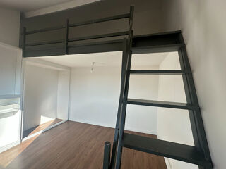 Appartement à louer 2 pièces 42 m²