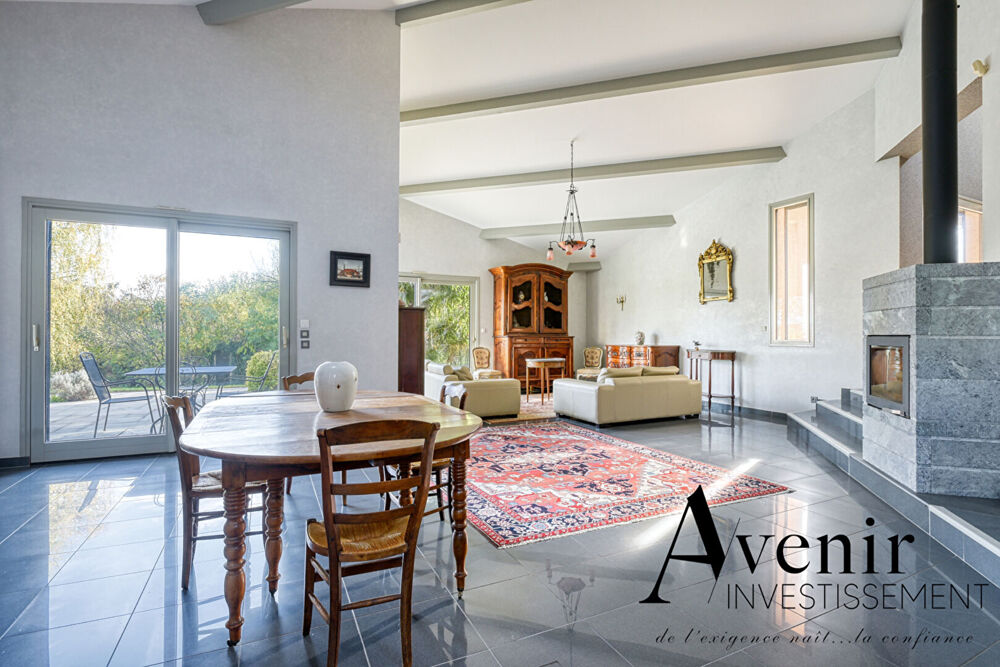 Vente Maison ST CYR AU MONT D'OR - MAISON D'ARCHITECTE T6 - TERRAIN 1515 m2 - PISCINE Saint cyr au mont d or
