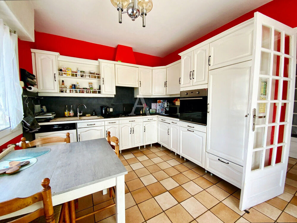Vente Maison Maison Pons à vendre Pons 17800 6 pièce(s) 114 m2 Pons