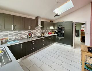  Maison � vendre 8 pi�ces 185 m�