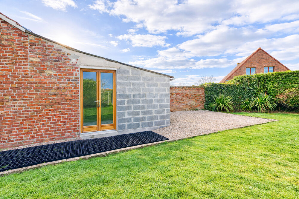 Vente Immeuble Immeuble à Strazeele - Emplacement Stratégique Strazeele