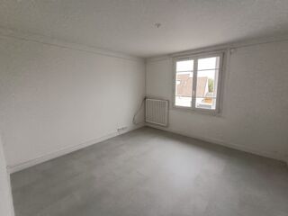  Appartement à louer 3 pièces 54 m²