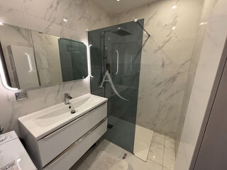  Appartement à louer 2 pièces 53 m²