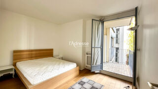 Location Appartement Mairie du 15ème : 4 pièces de 80.3m2 + terrasse de 5.27 m2 Paris 15