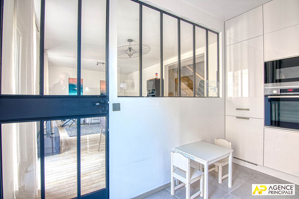 Versailles Notre-Dame Les Prés Appartement esprit "Maison de ville" 123.17 m² au sol