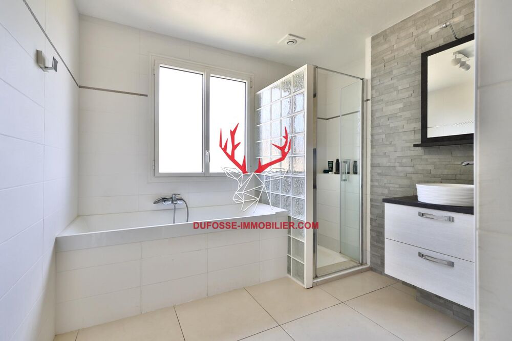 � vendre  Maison Vaugneray (69670)