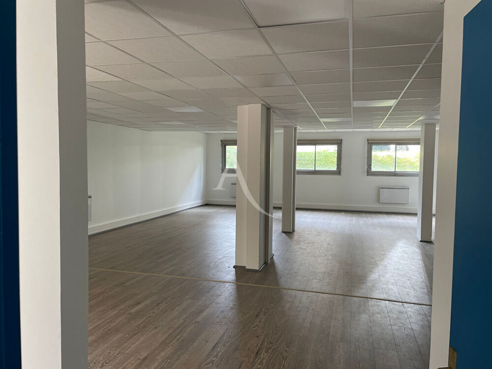   Bourg-en-Bresse Bureaux à louer centre ville - 125 m² + 2 Parkings Bourg en bresse