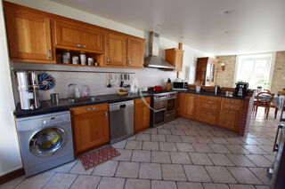  Maison à vendre 7 pièces 181 m²