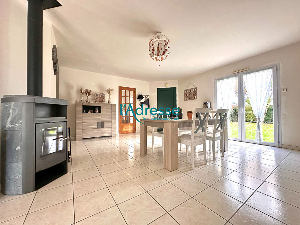 Maison 5 pièces 91 m² à Rouge