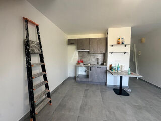 Appartement à louer 2 pièces 42 m²