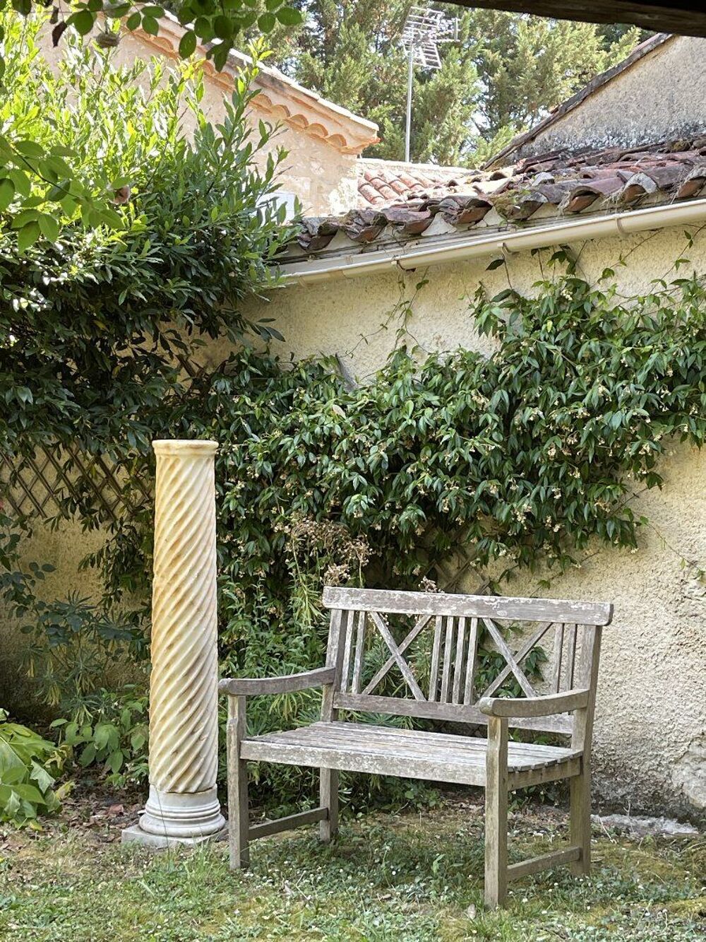 Vente Maison BAZIAN Maison de charme avec jardin et deux terrasses Bazian