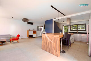  Maison à louer 5 pièces 105 m²