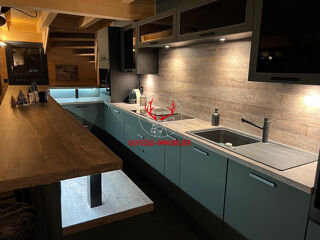  Maison à vendre 9 pièces 218 m²