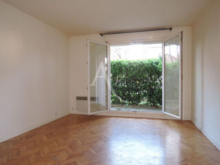  Appartement à louer 2 pièces 39 m²