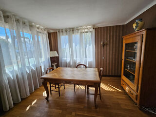  Maison à louer 5 pièces 100 m²