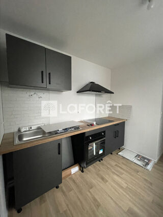  Appartement à louer 2 pièces 43 m²