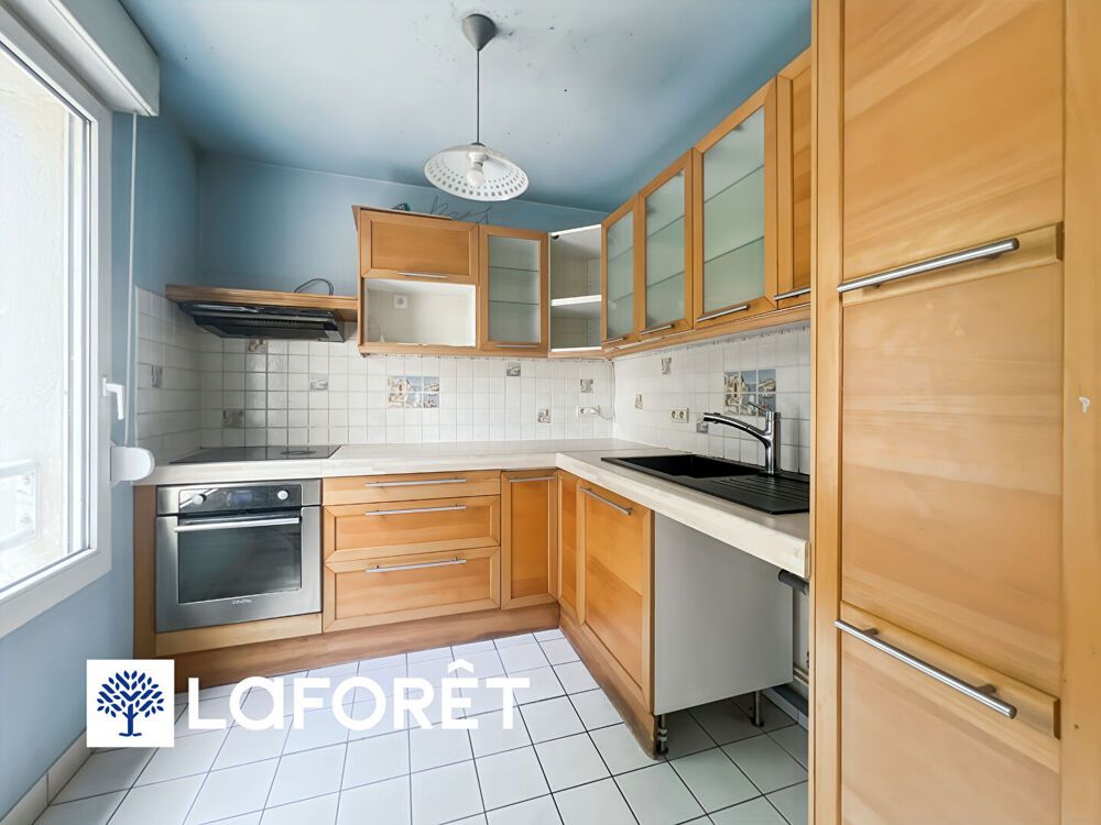 Vente Appartement À vendre : Appartement 3 pièces à Évry Courcouronnes Evry courcouronnes