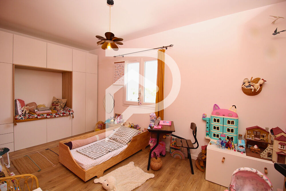 � vendre  Maison Aigues-Mortes (30220)