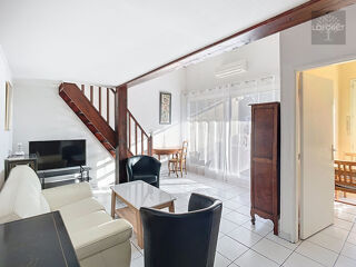  Appartement  louer 2 pices 49 m
