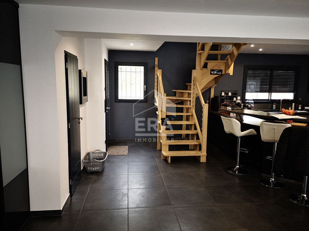 Vente Maison Maison L Escale 5 pièce(s) 149 m2 L escale