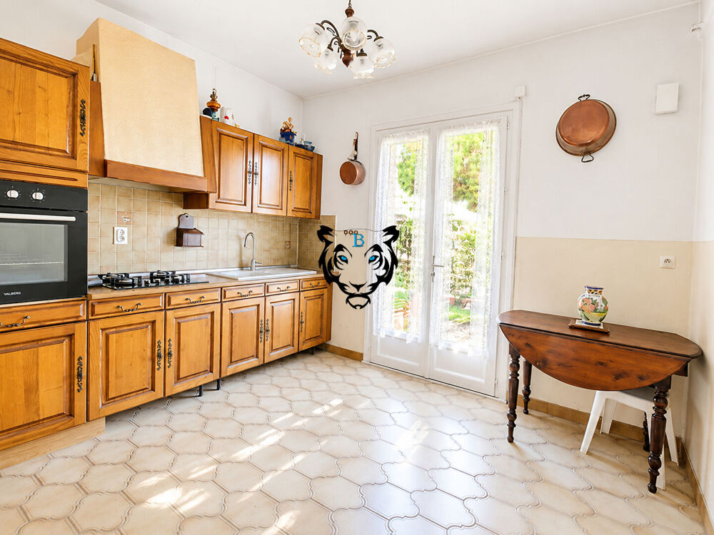 EXCLUSIVITE - LE MUY 157.52M² - GARAGE-ATELIER-CAVE