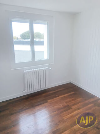  Maison à louer 7 pièces 97 m²