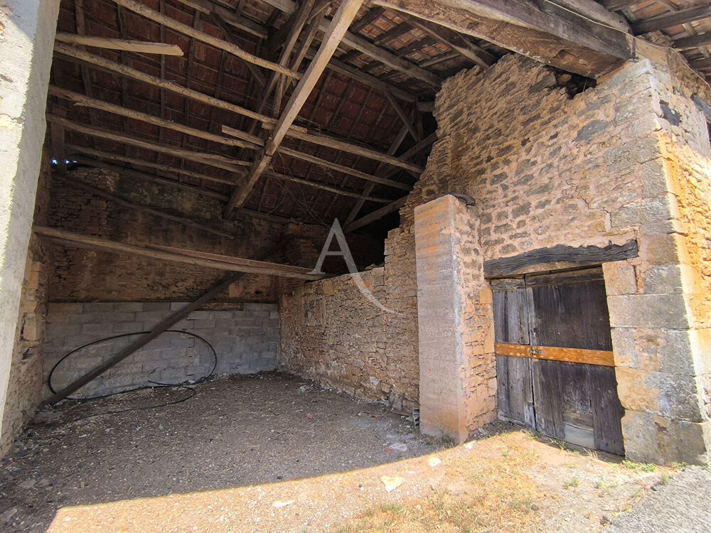 Maisons en pierre : 2 logements et 1 grange avec jardin à 10 minutes de Prayssac
