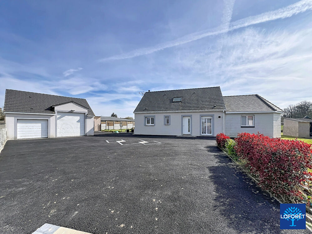 Maison Mesnil En Ouche 6 pièces140 m2