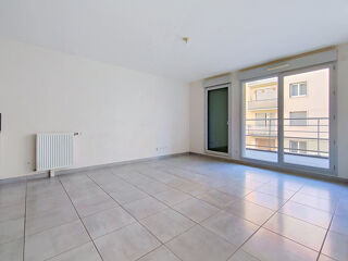  Appartement à louer 3 pièces 68 m²