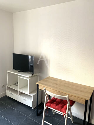  Appartement à louer 1 pièce 19 m²