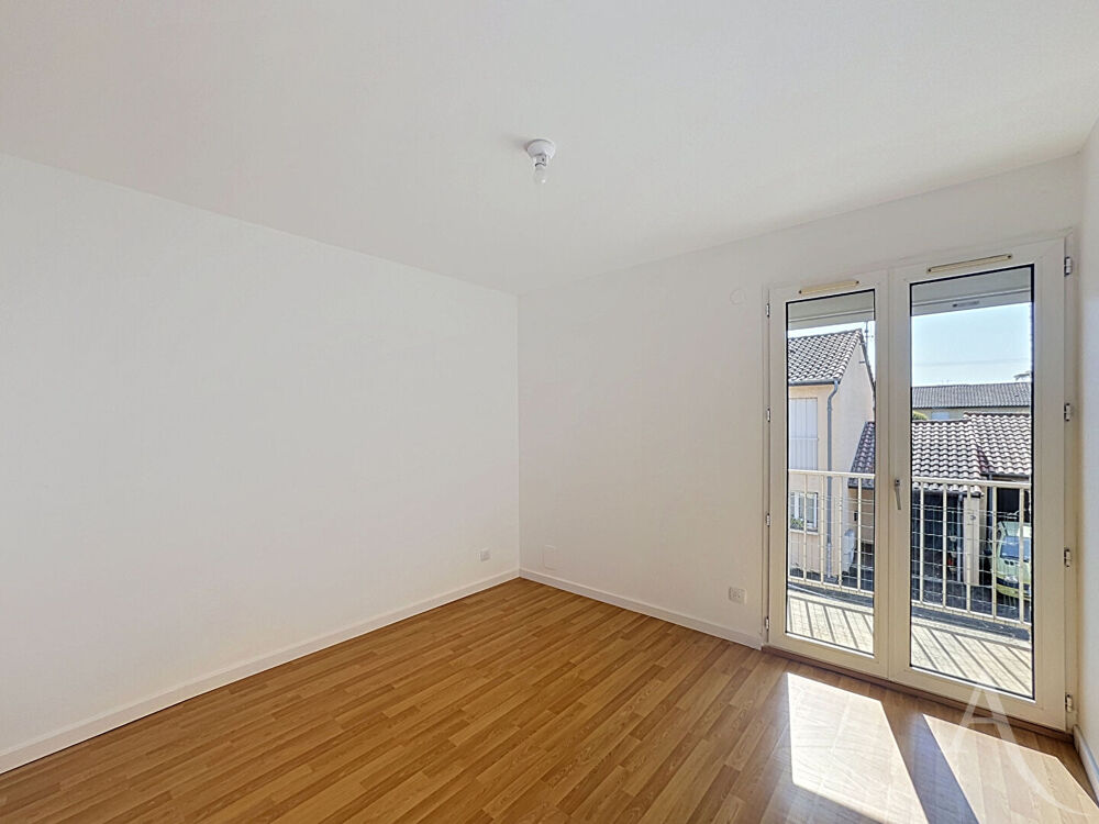 Location Maison Muret, maison de 85 m² avec climatisation, garage et jardin. Muret