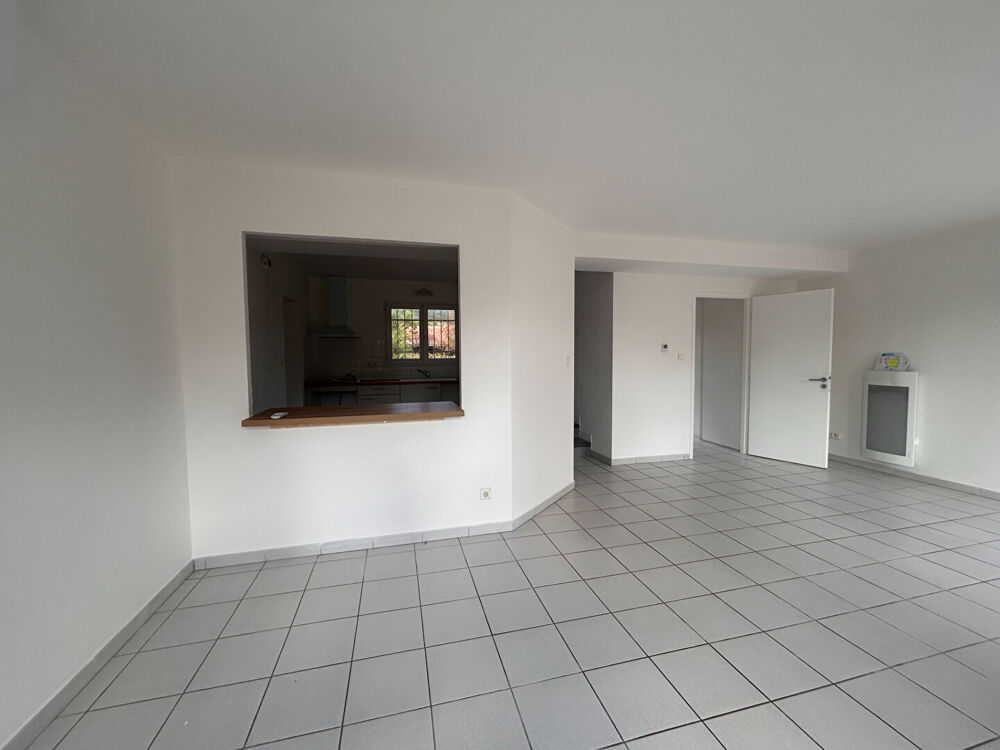 MAISON VILLEMUR SUR TARN - 4 pièce(s) - 74 m2