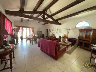  Maison à vendre 7 pièces 202 m²