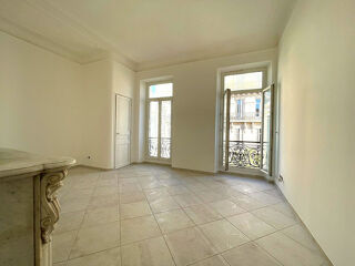  Appartement à louer 2 pièces 61 m²