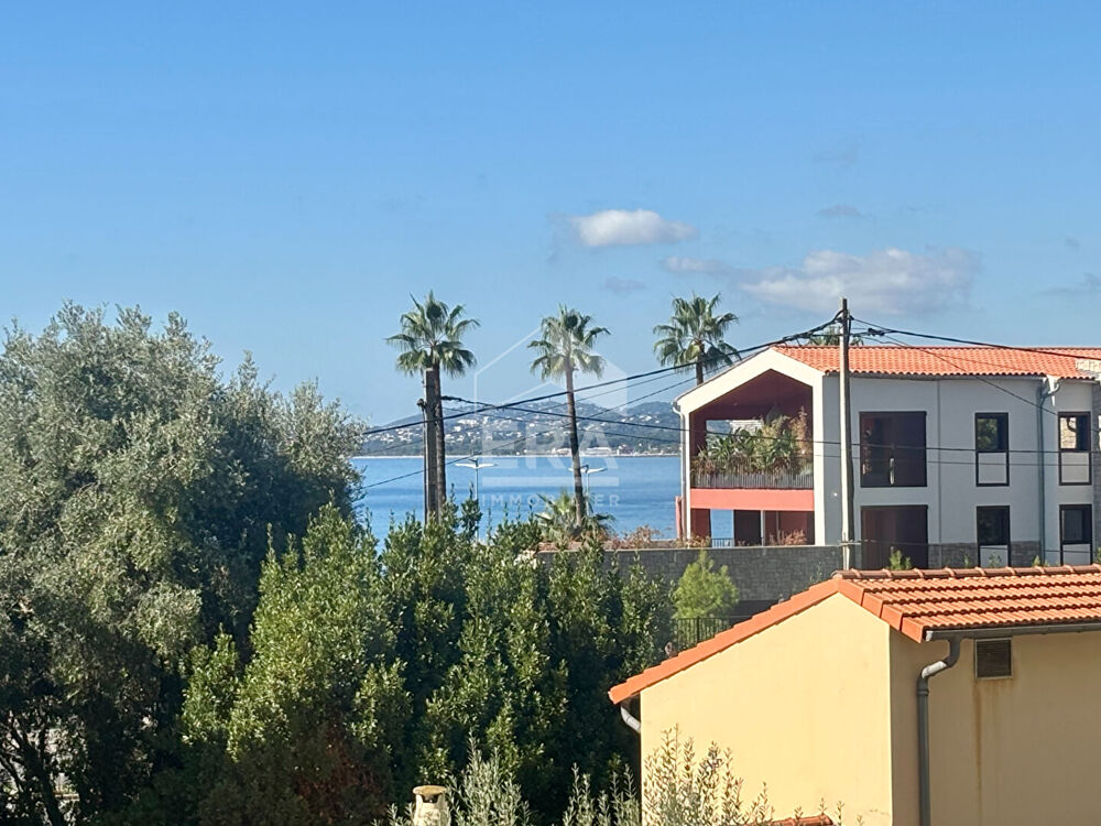 Grand 2 pièces en bord de mer Cros de Cagnes