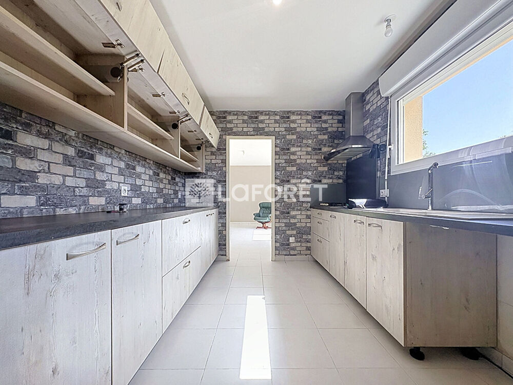 Maison Cournon 6 pièce(s) 121 m2