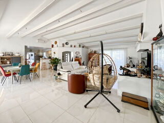  Maison � vendre 6 pi�ces 257 m�