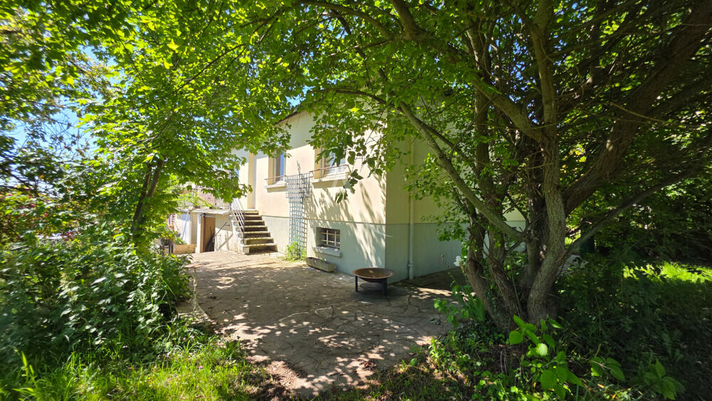 ETREPAGNY Sous sol 3 chambres Jardin Centre ville Plain pied