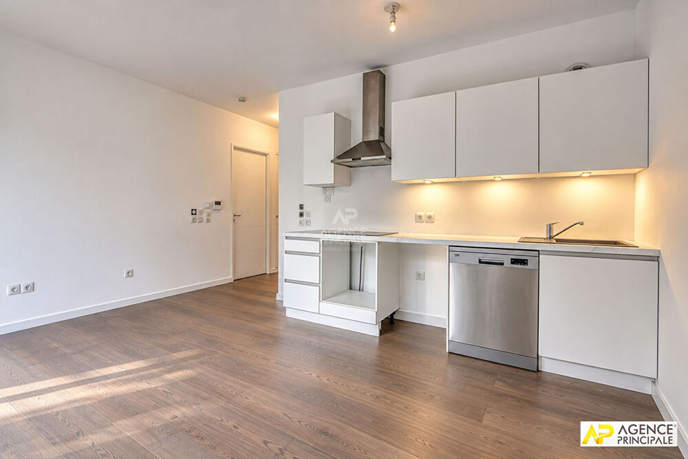 Vente Appartement Le Chesnay St-Jean Appartement 2 pièce(s) en rez de jardin avec terrasse  jardin cave et parking Le chesnay rocquencourt