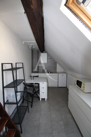  Appartement à louer 1 pièce 10 m²