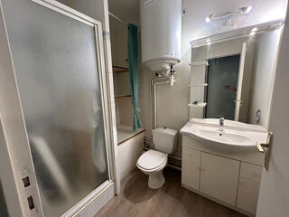  Appartement à louer 1 pièce 25 m²