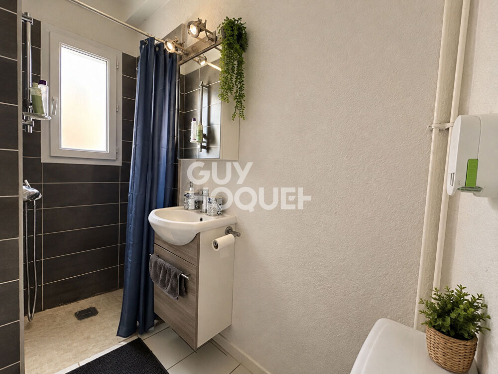 Location Appartement A louer - Location à l'année - appartement meublé - Saint-Cyprien. Saint cyprien