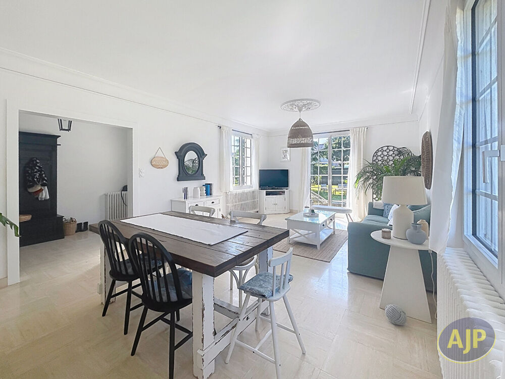 Maison Saffre 6 pièce(s) 154 m2