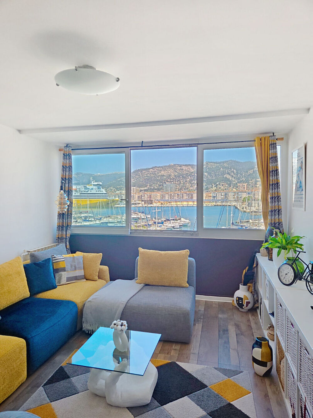 Vente Appartement Mourillon - Port de Plaisance F3 vue mer et place de parking privative Toulon