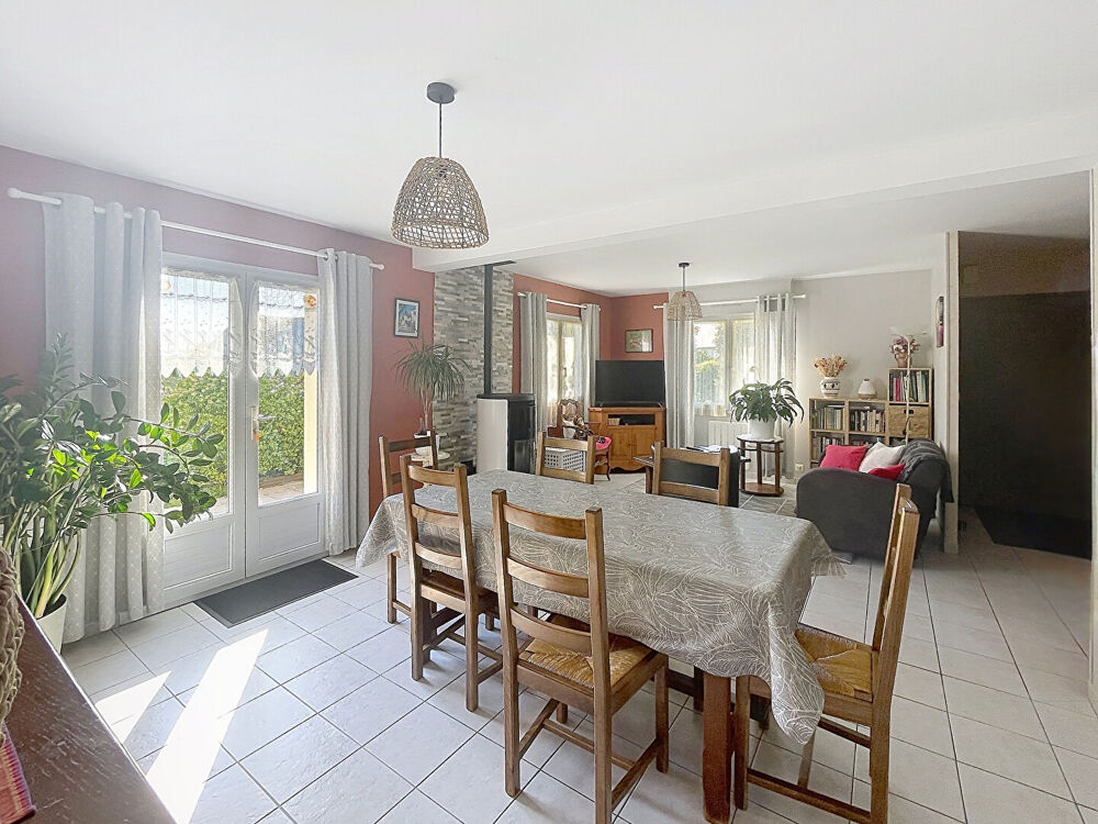Maison 5 pièces - 100 m² - Bourg de Marzan